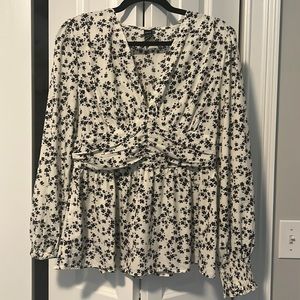Used once off white blouse SHEIN